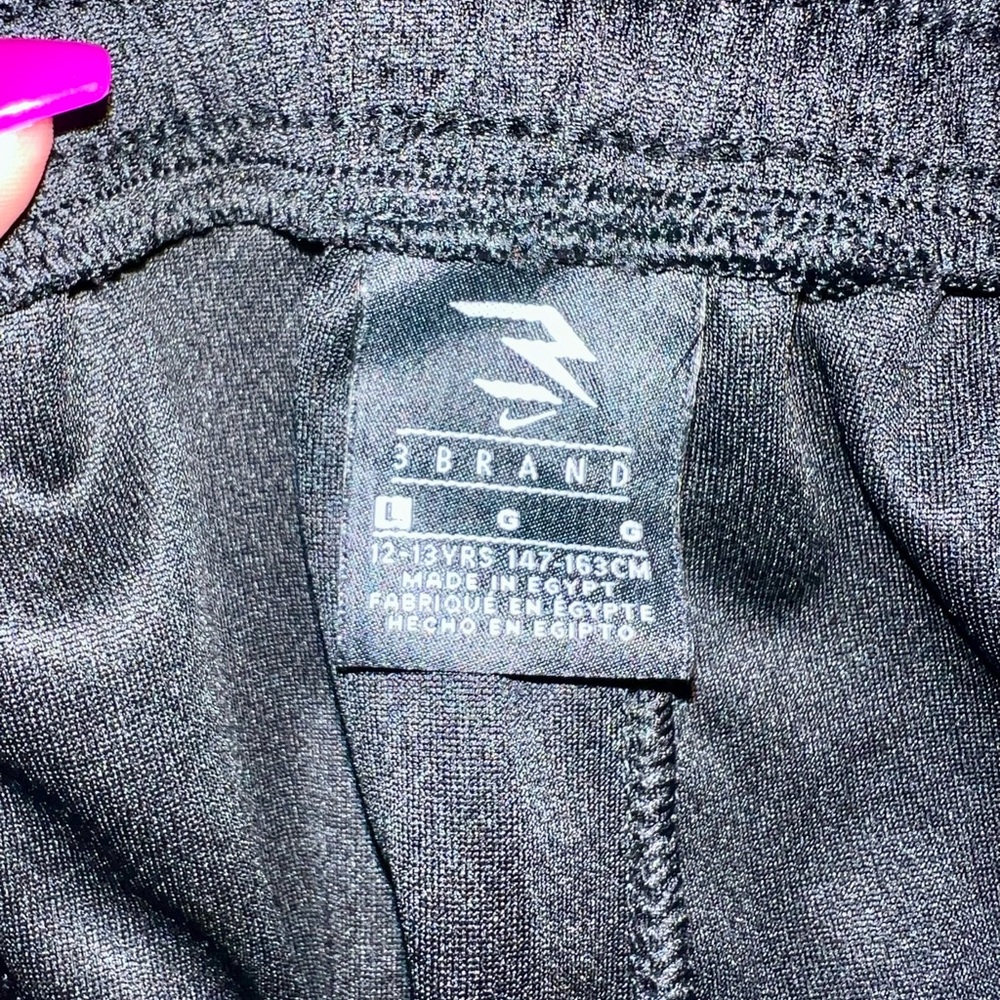 Nike Black Athletic Performance Shorts - Picture 3 of 3